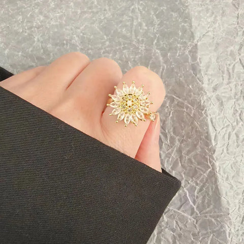 🌻 El Anillo que Gira Hacia el Amor – ¡Hazlo Brillar por Ti!